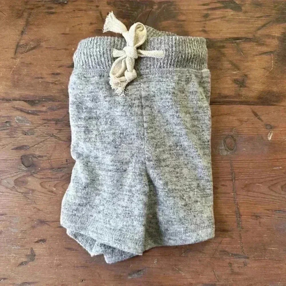 Theo & Spence Heather Grey Soft Sleep Shorts with Pockets Size S NWOT - Picture 3 of 5